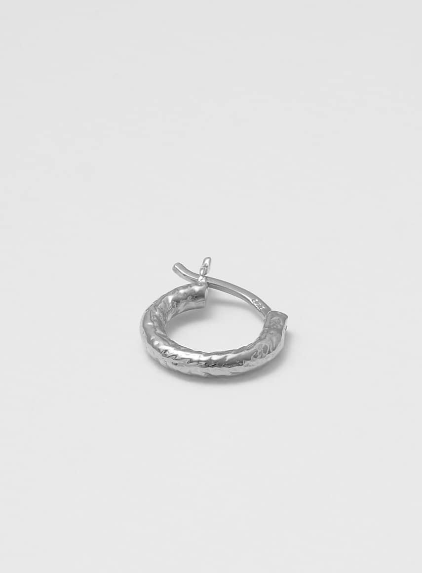 Wire hoop 10 mm structured silver