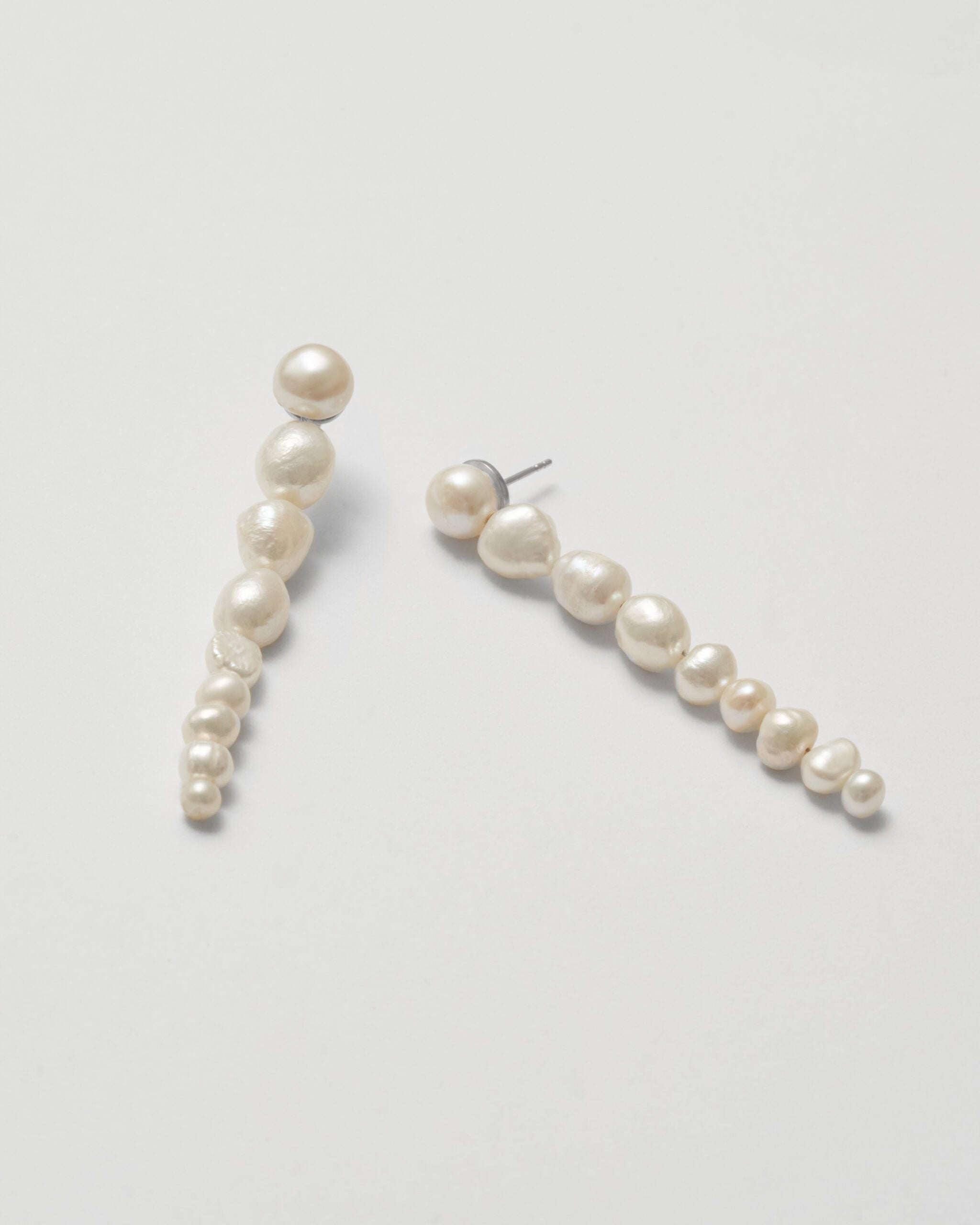 Irregular pearl earrrings 2_silver