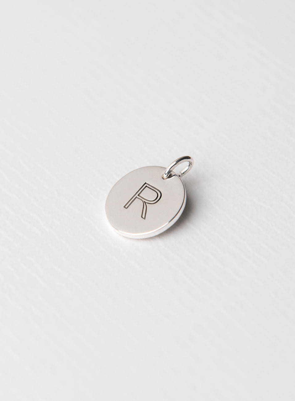 LETTER-R-SYMBOL-SILVER-1