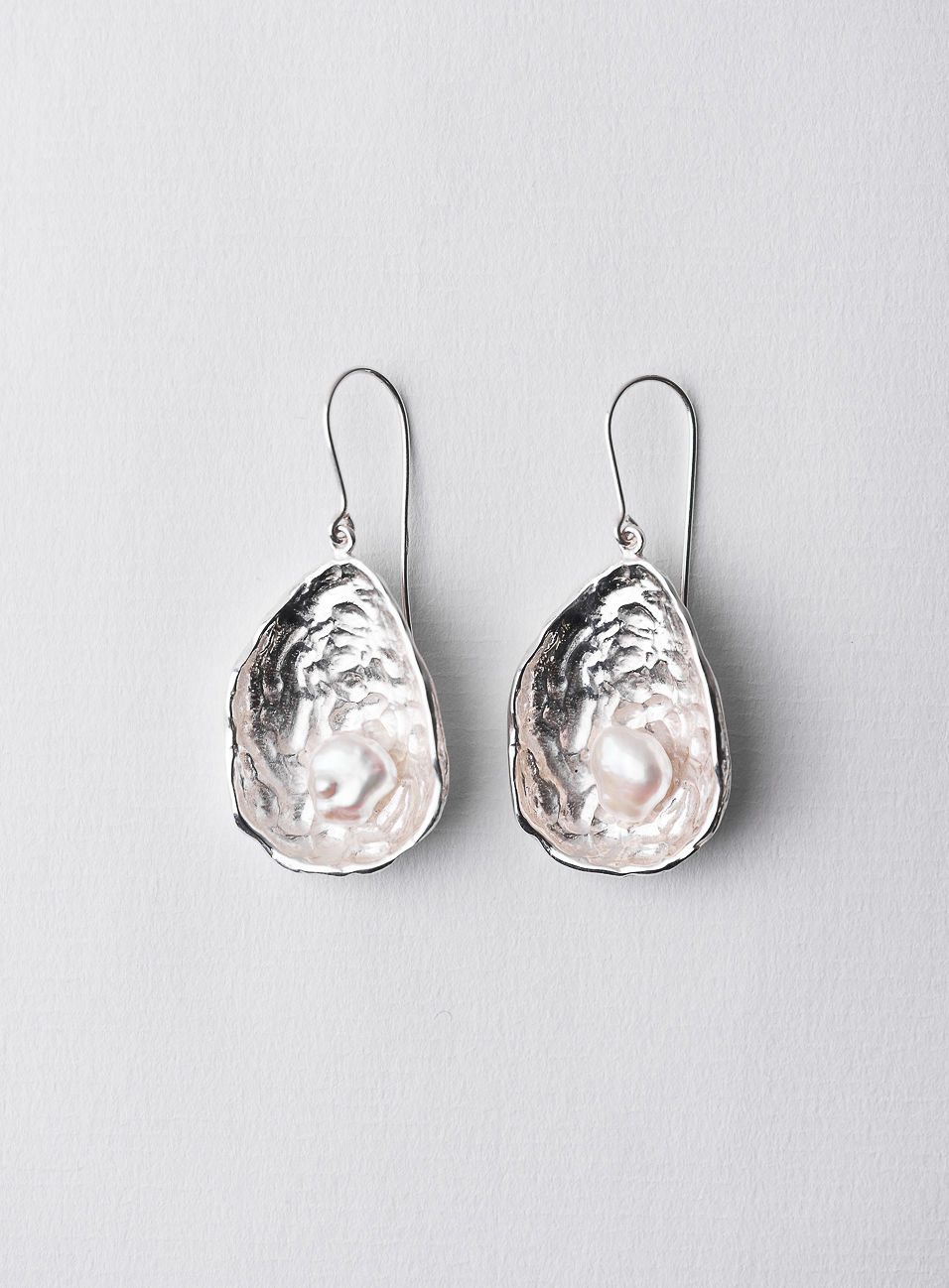 Oyster Pearl Earrings Silver