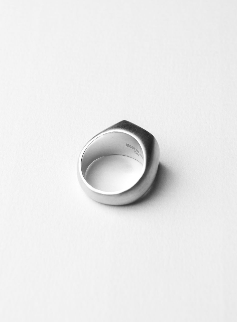 Oval Clean Ring Silver