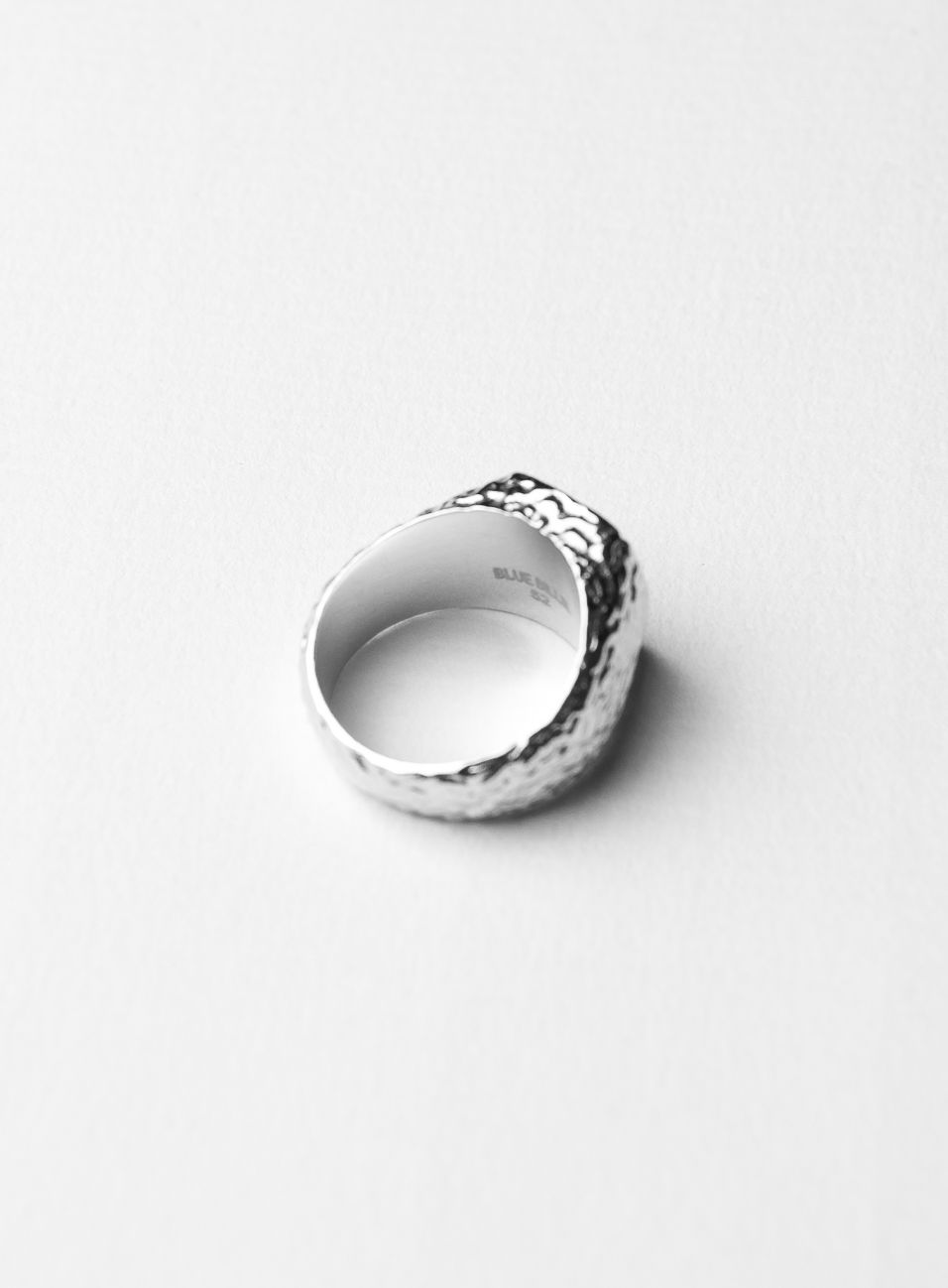 Oval Structured Ring Silver
