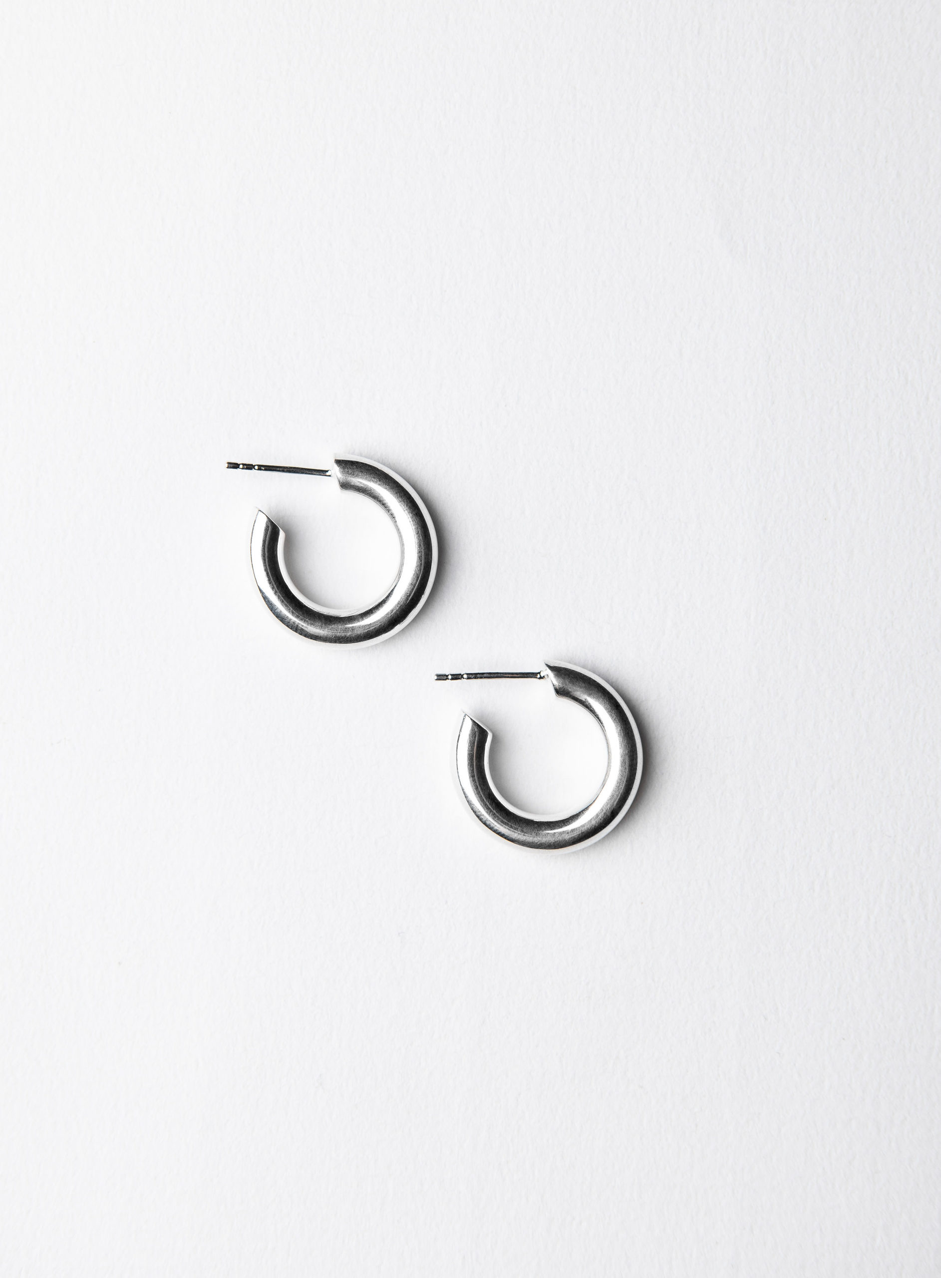 Small Hoops Blankt Silver