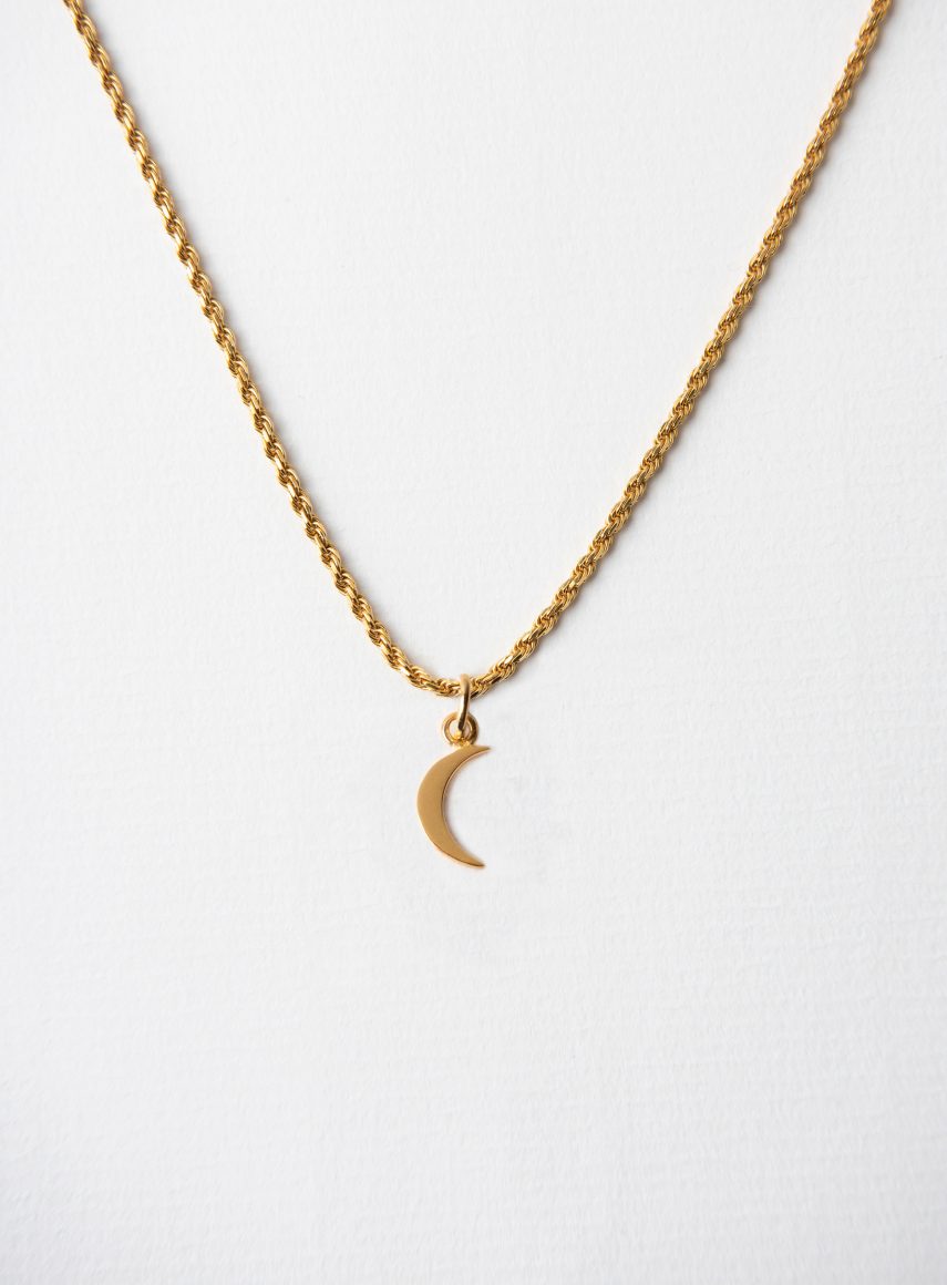 Small Moon Gold on Rope Chain Gold