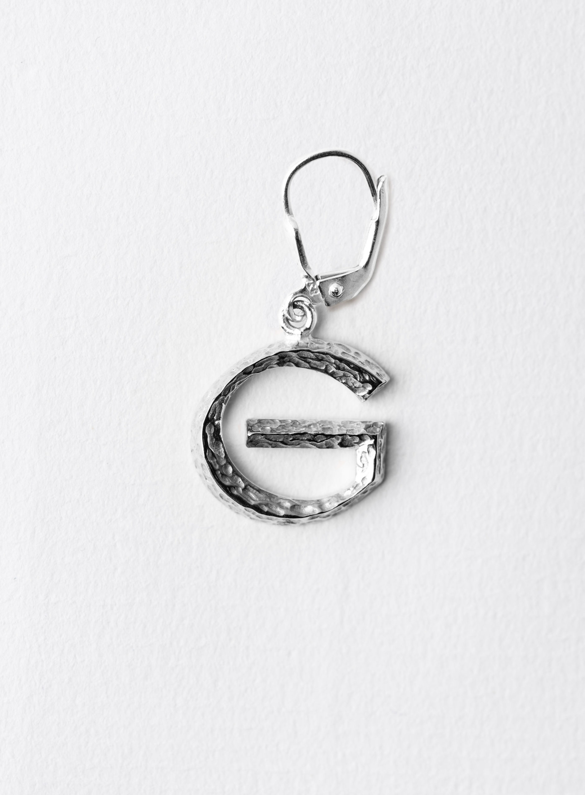 Signature Letter G Earring Silver
