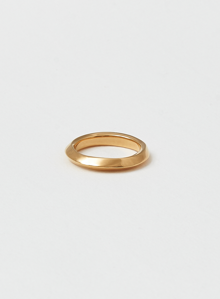 Thin Swirl Ring Gold size 56