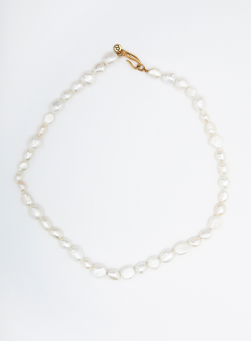 Irregular Pearls Necklace gold
