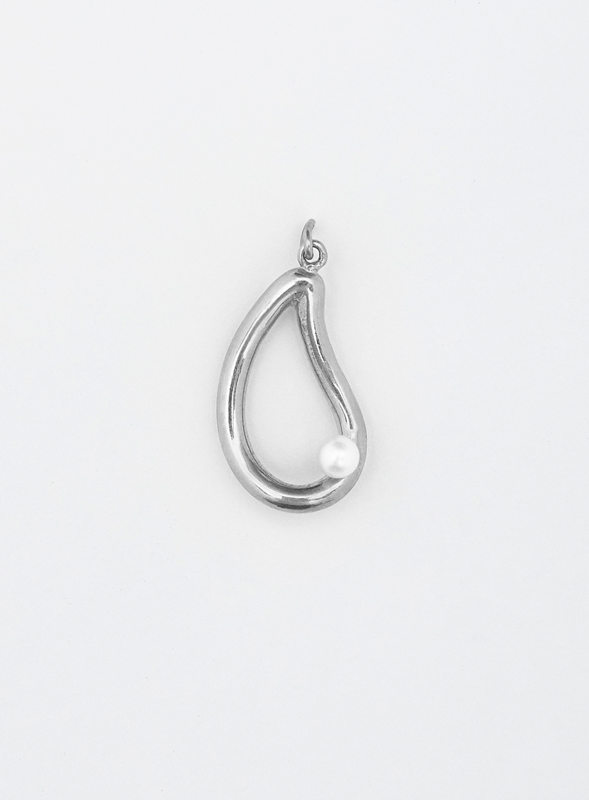 Oyster Silhouette Pearl Charm Silver