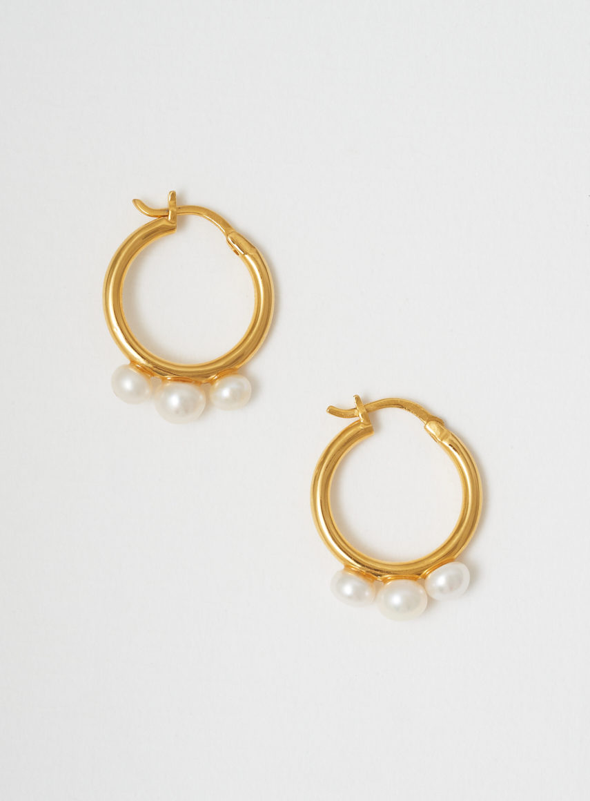 Small pearl hoops gold