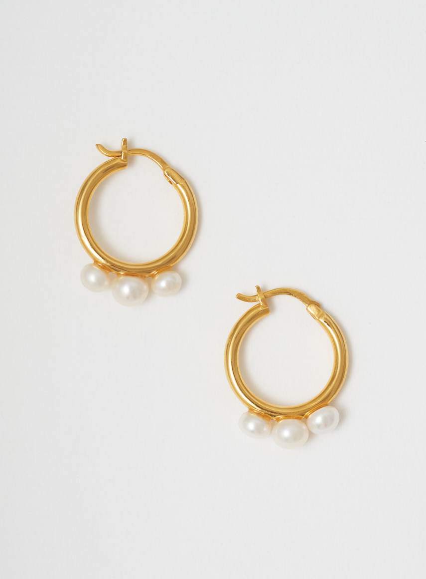 Small pearl hoops gold