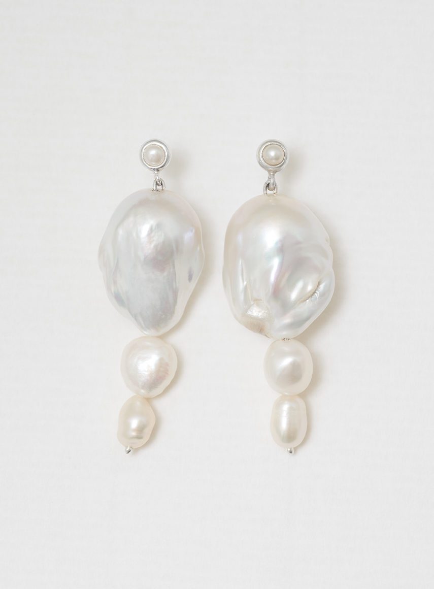 Thick pearl earrings silver