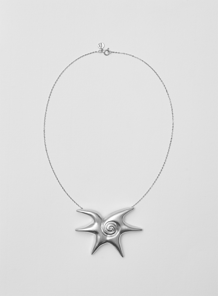 Solar necklace silver